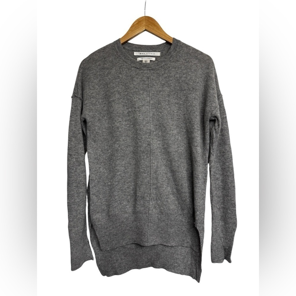 Max Studio Grey Crewneck Cashmere Sweater Size Small